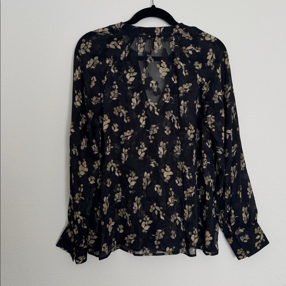 Vince Dandelion Poet Blouse Gathered Floral Print Silk Crepon Black Printed Top - Picture 10 of 13